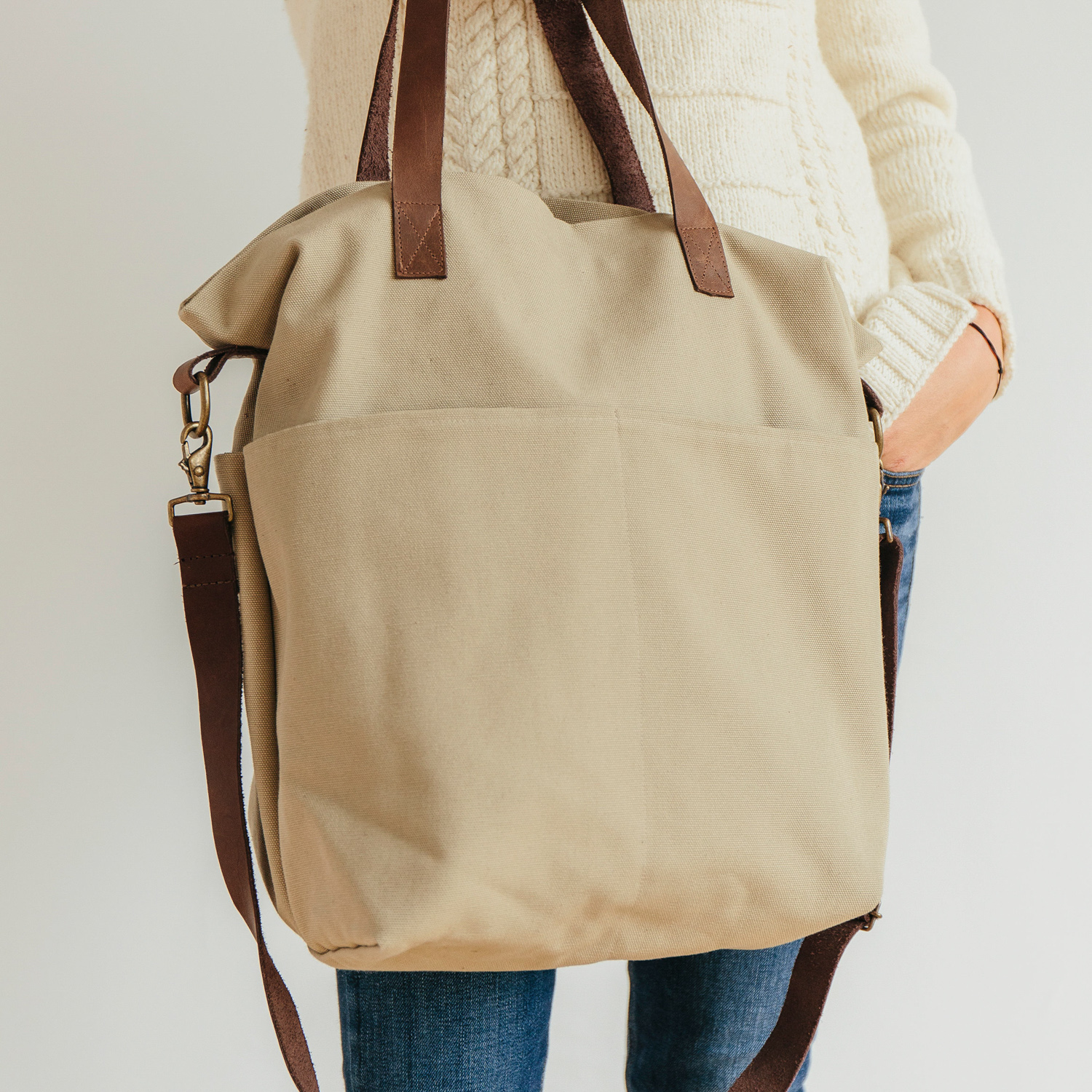 WAXED CANVAS CROSSBODY TOTE - Twig and Horn