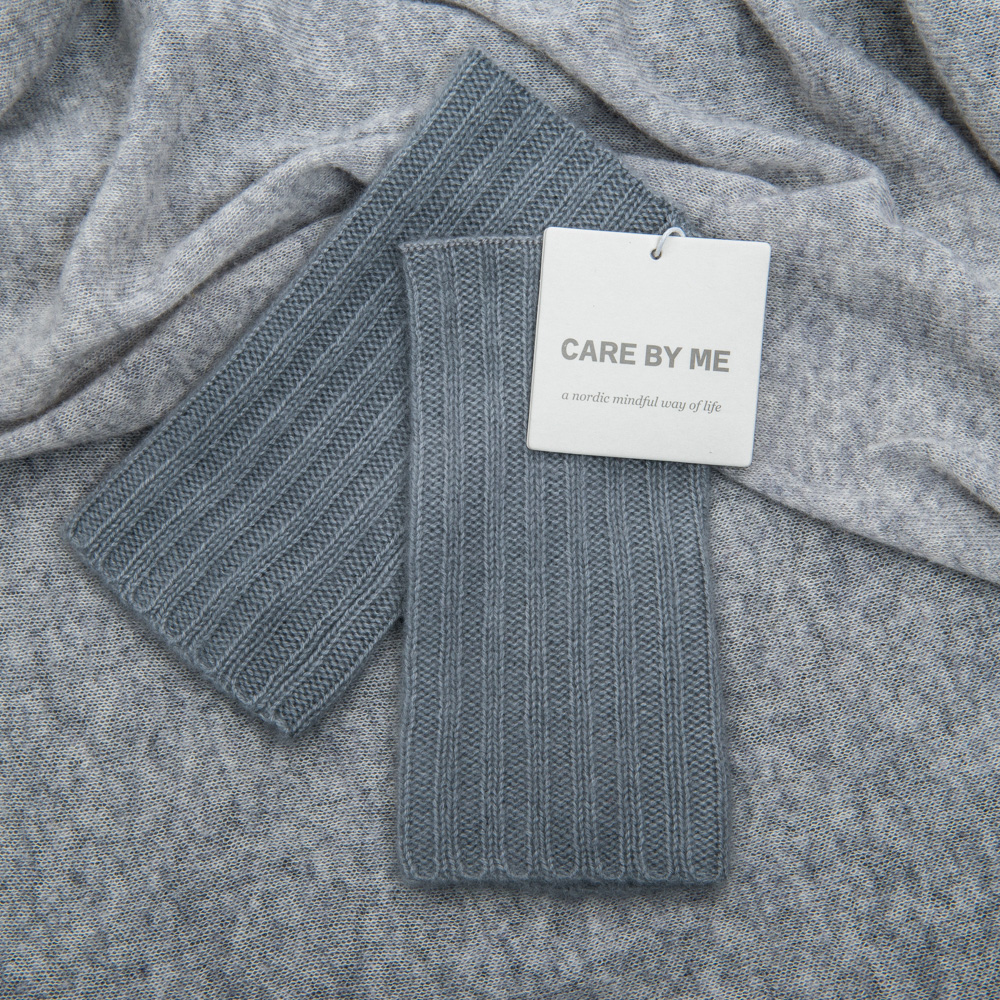"SUSSIE" CASHMERE HANDWARMERS - Care By Me