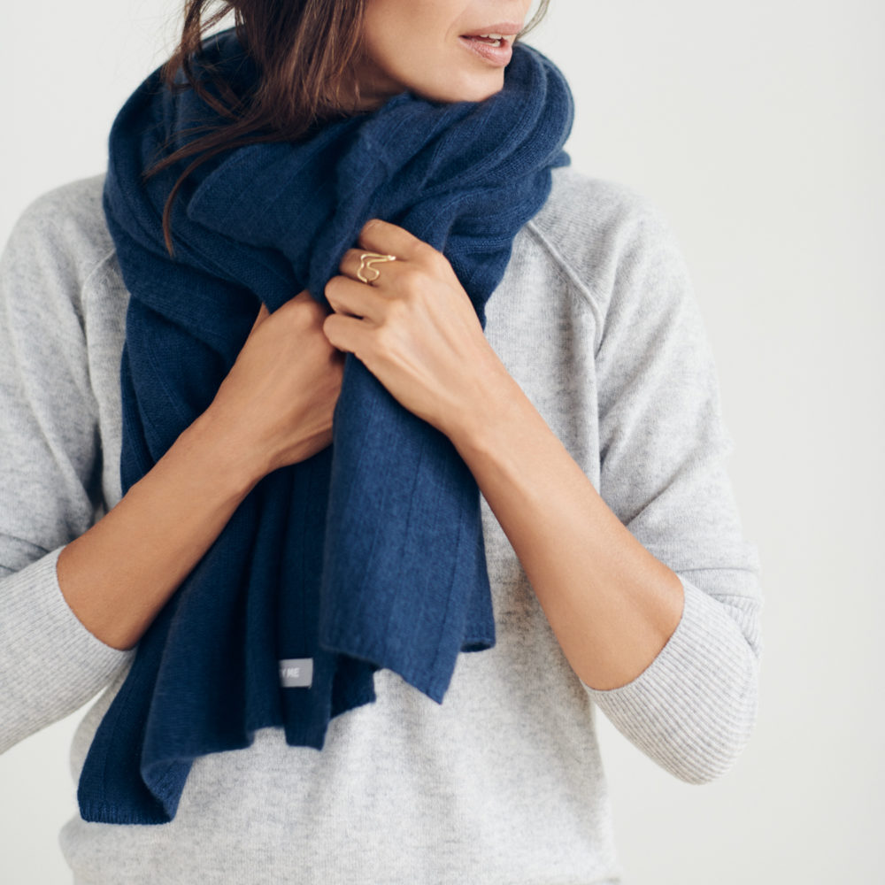"HANNAH" CASHMERE SCARF - Care By Me