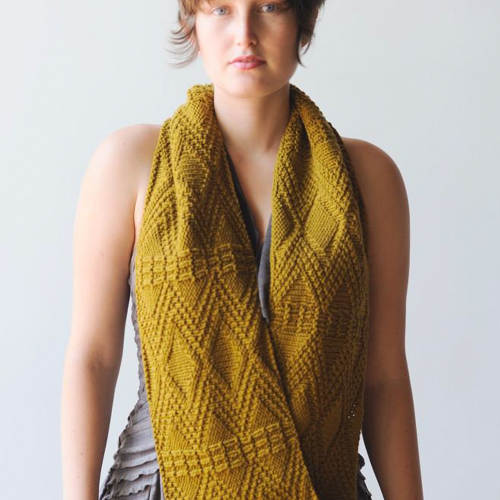 AVERY COWL - QUINCE & CO